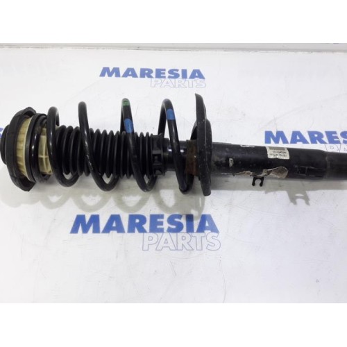 Citroen - DS3 - Front shock absorber rod, right