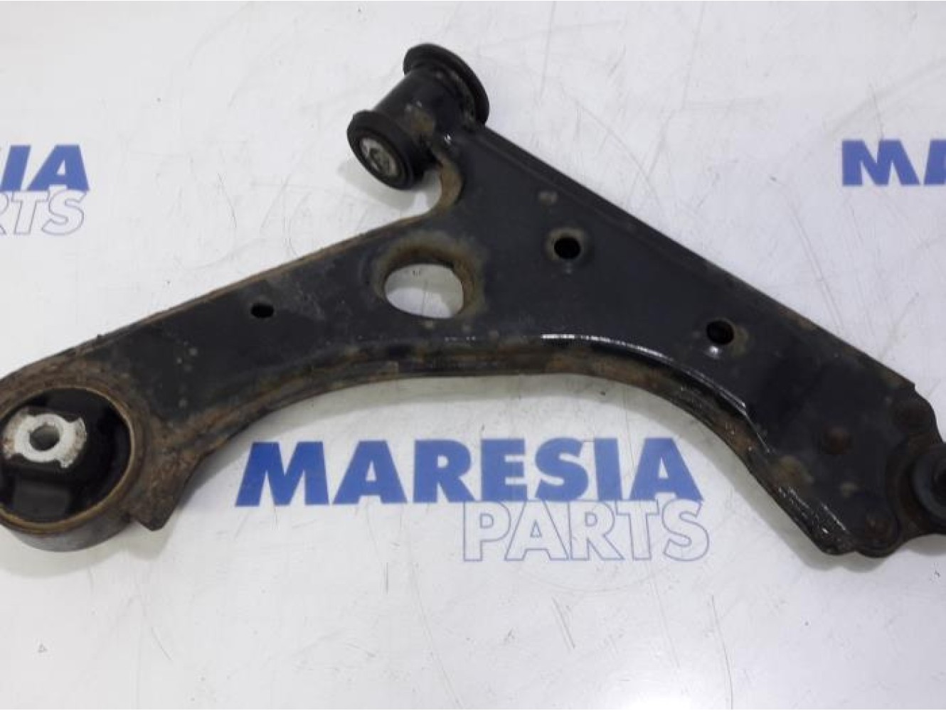 Alfa Romeo - Mito - Front lower wishbone, right
