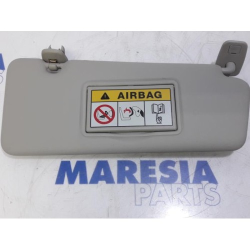 Renault - Captur - Sun visor