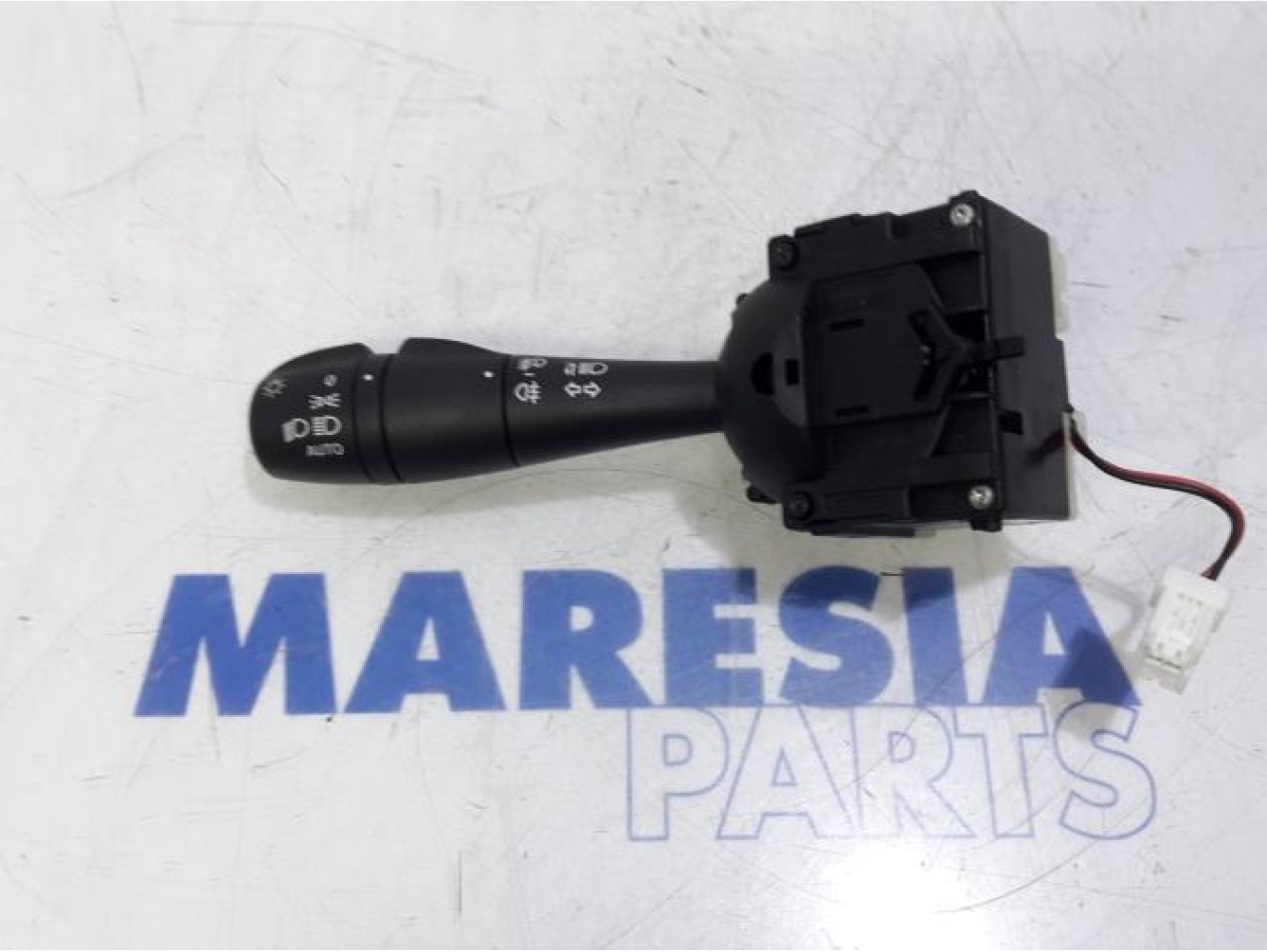 Renault - Captur - Indicator switch