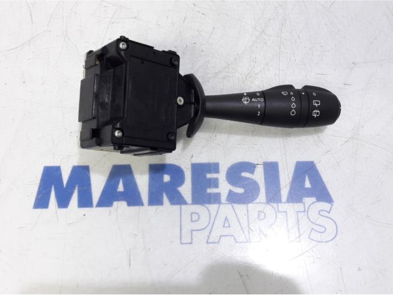 Renault - Captur - Wiper switch