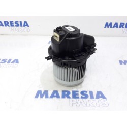 Renault - Captur - Heating and ventilation fan motor