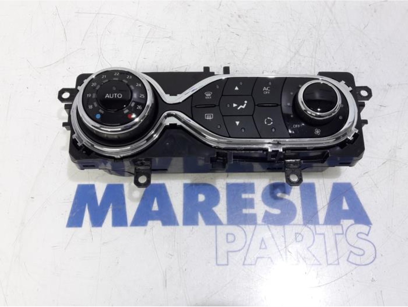Renault - Captur - Heater control panel