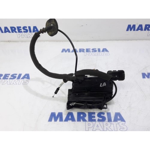 Renault - Captur - Rear door lock mechanism 4-door, left