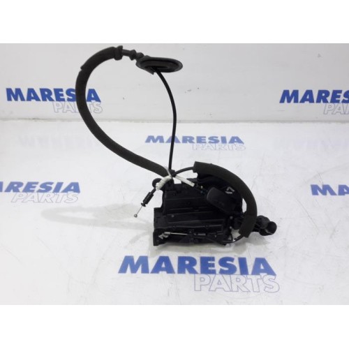 Renault - Captur - Door lock mechanism 4-door, front left