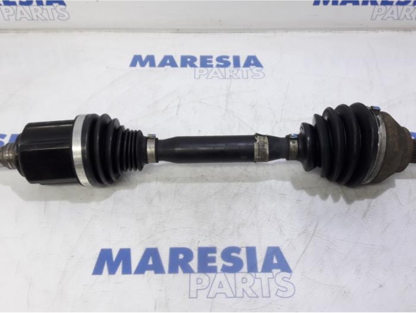 Alfa Romeo - 159 - Aandrijfas links-voor