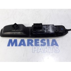 Citroen - DS3 - Multi-functional window switch