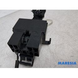 Citroen - Xsara - Seatbelt tensioner, left