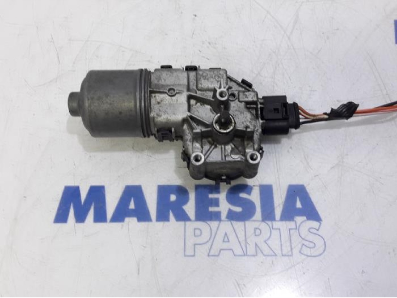 Alfa Romeo - 159 - Front wiper motor