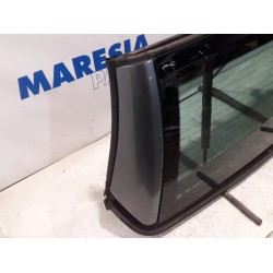 Peugeot - 207 - Rear window