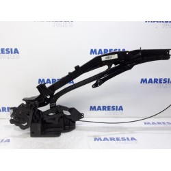 Peugeot - 308 - Convertible top hinge