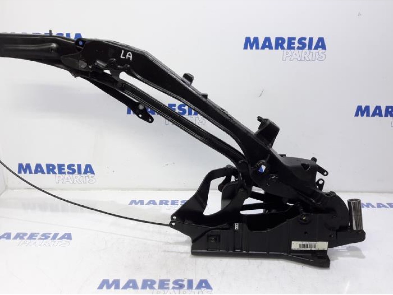 Peugeot - 308 - Convertible top hinge
