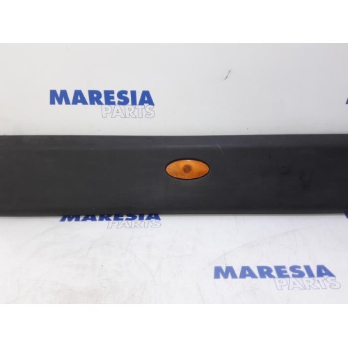 Renault - Master - Decorative strip