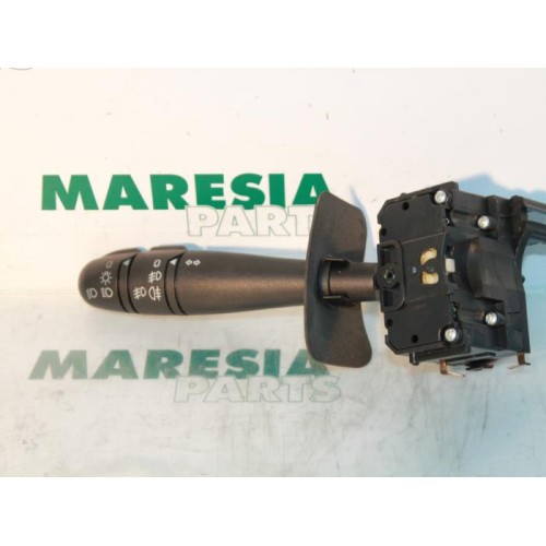 Renault - Megane Scenic - Indicator switch