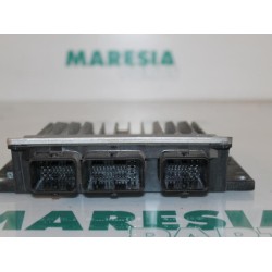 Renault - Megane Scenic - Engine management computer