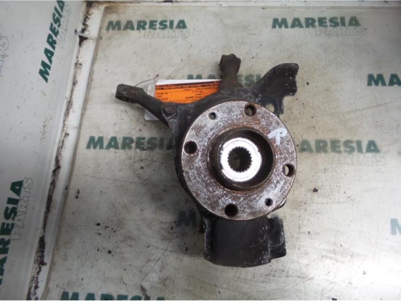 Fiat - Seicento - Knuckle, front right
