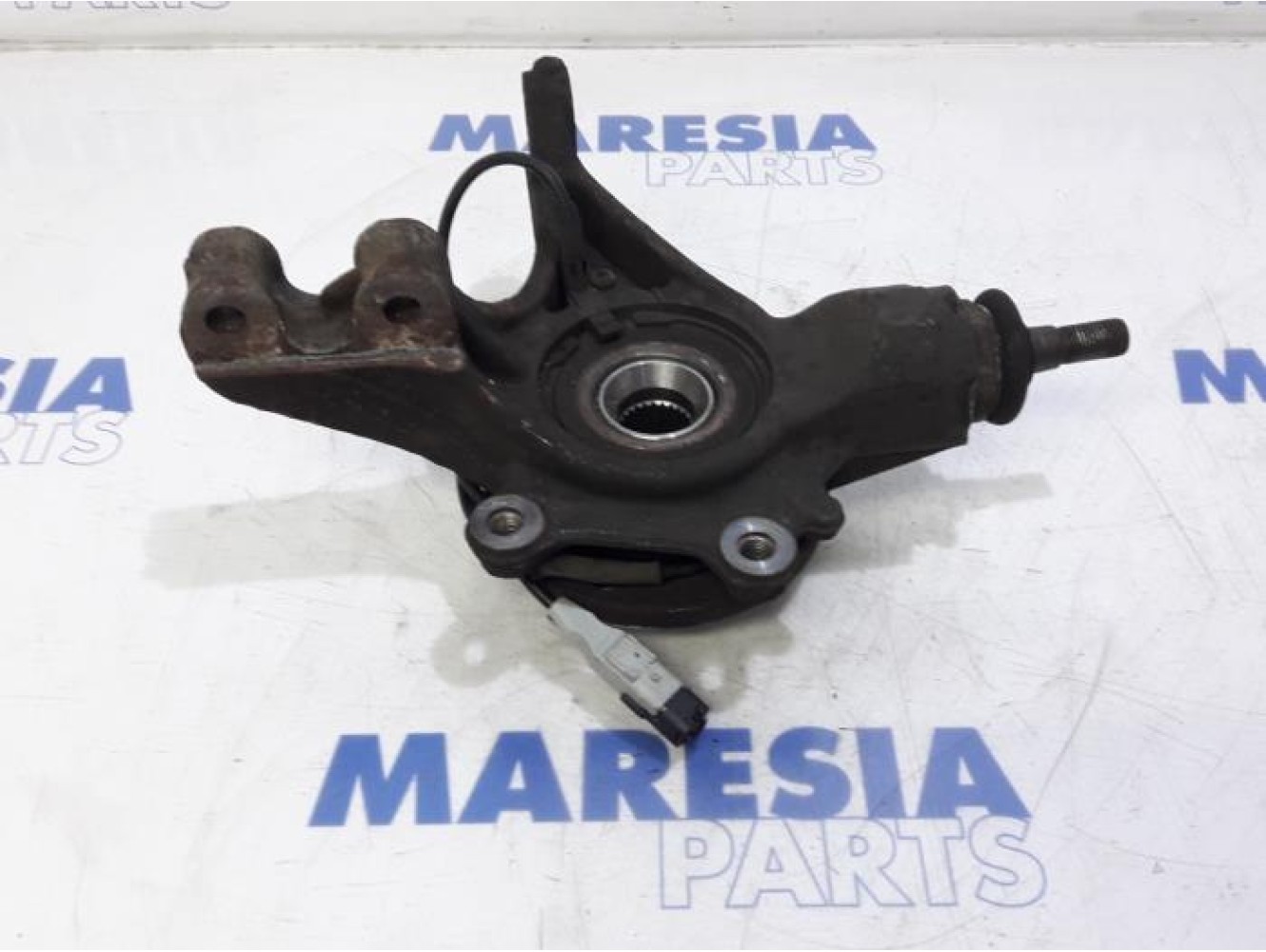 Citroen - Berlingo - Knuckle, front right
