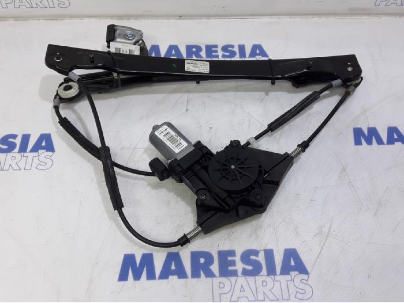 Alfa Romeo - 159 - Window mechanism 4-door, front right