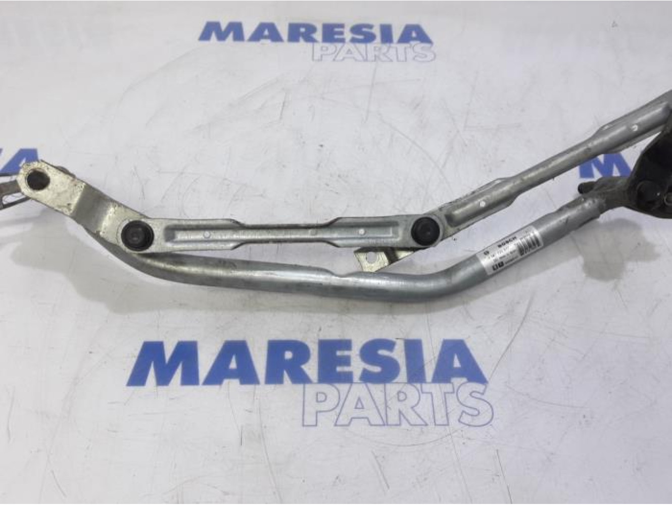 Peugeot - 207 - Wiper mechanism