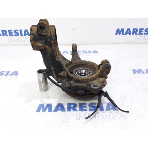 Peugeot - 207 - Knuckle, front right