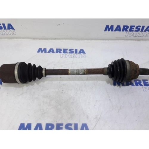 Peugeot - 207 - Front drive shaft, left