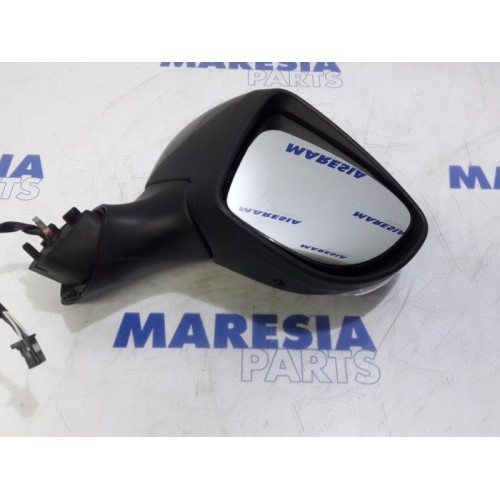 Renault - Clio - Wing mirror, right