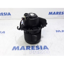 Renault - Clio - Heating and ventilation fan motor