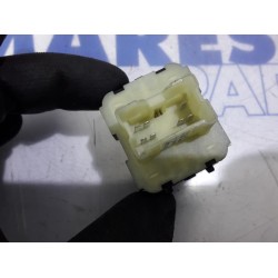 Renault - Clio - Multi-functional window switch