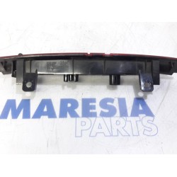 Renault - Clio - Third brake light