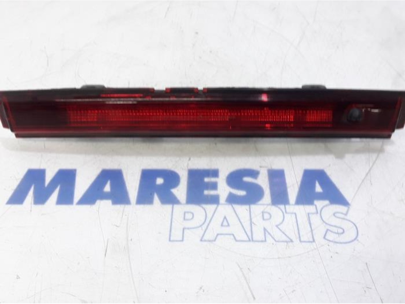Renault - Clio - Third brake light