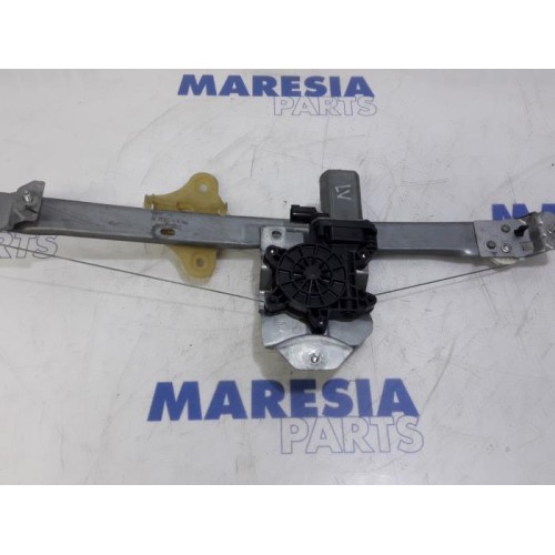 Renault - Clio - Window mechanism 4-door, front left