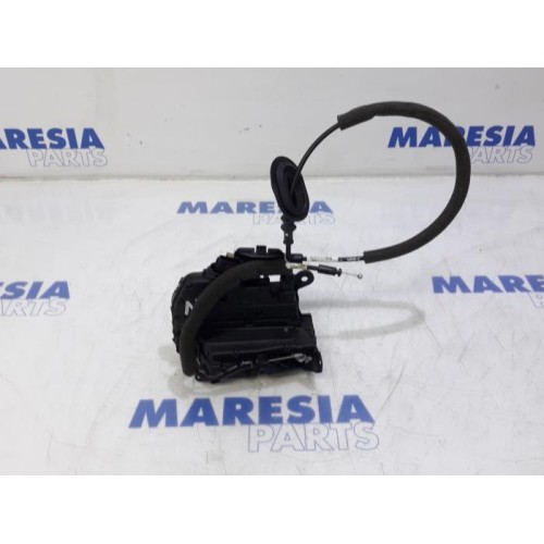 Renault - Clio - Front door lock mechanism 4-door, right