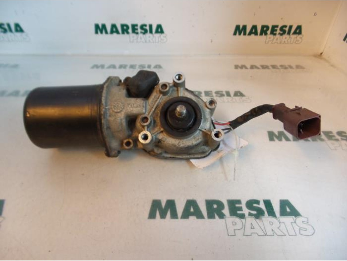 Peugeot - 607 - Front wiper motor