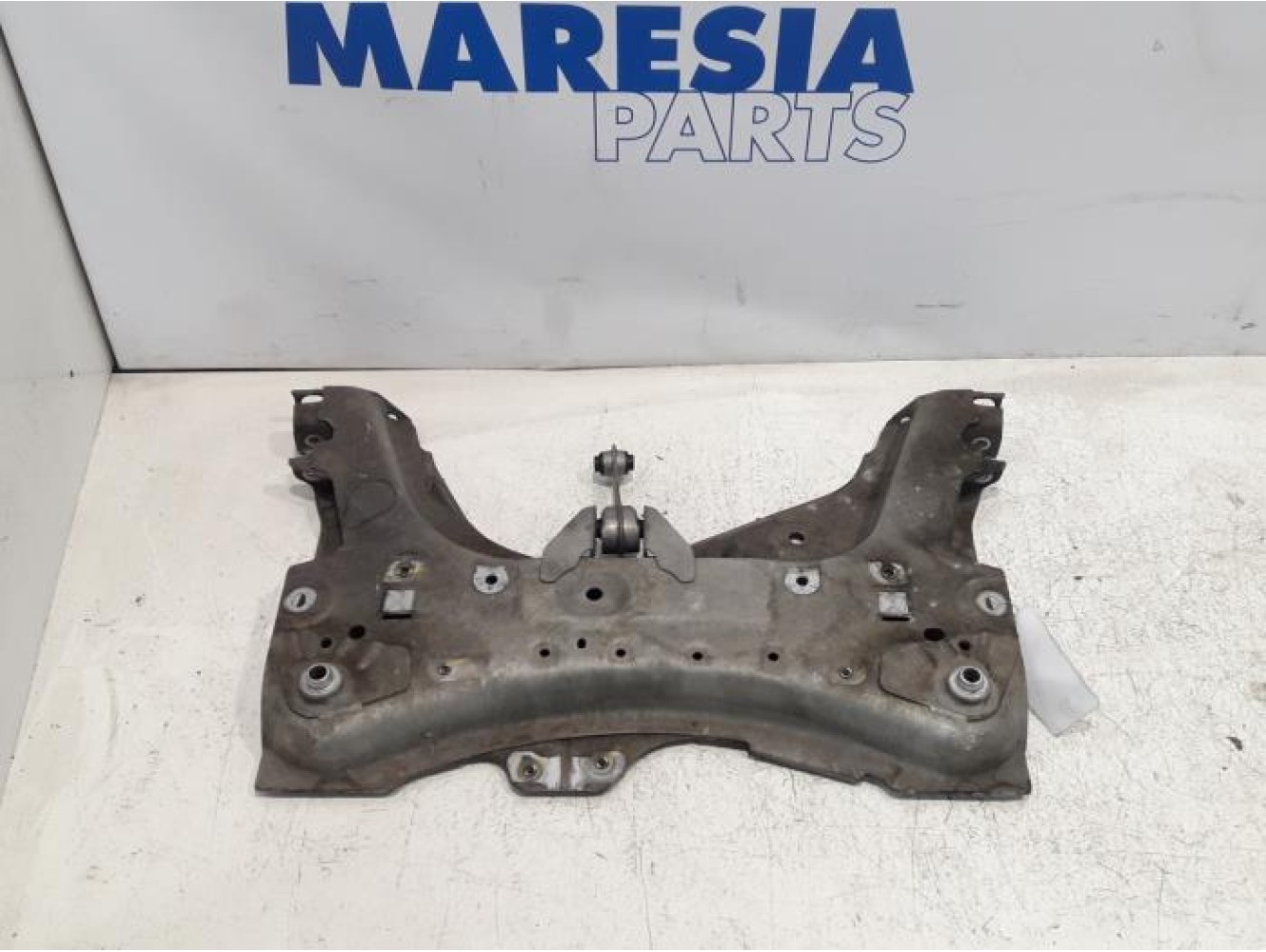 Renault - Clio - Subframe