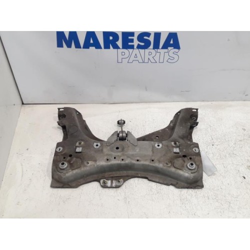 Renault - Clio - Subframe