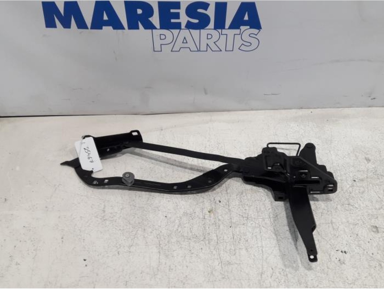 Peugeot - 207 - Convertible top hinge