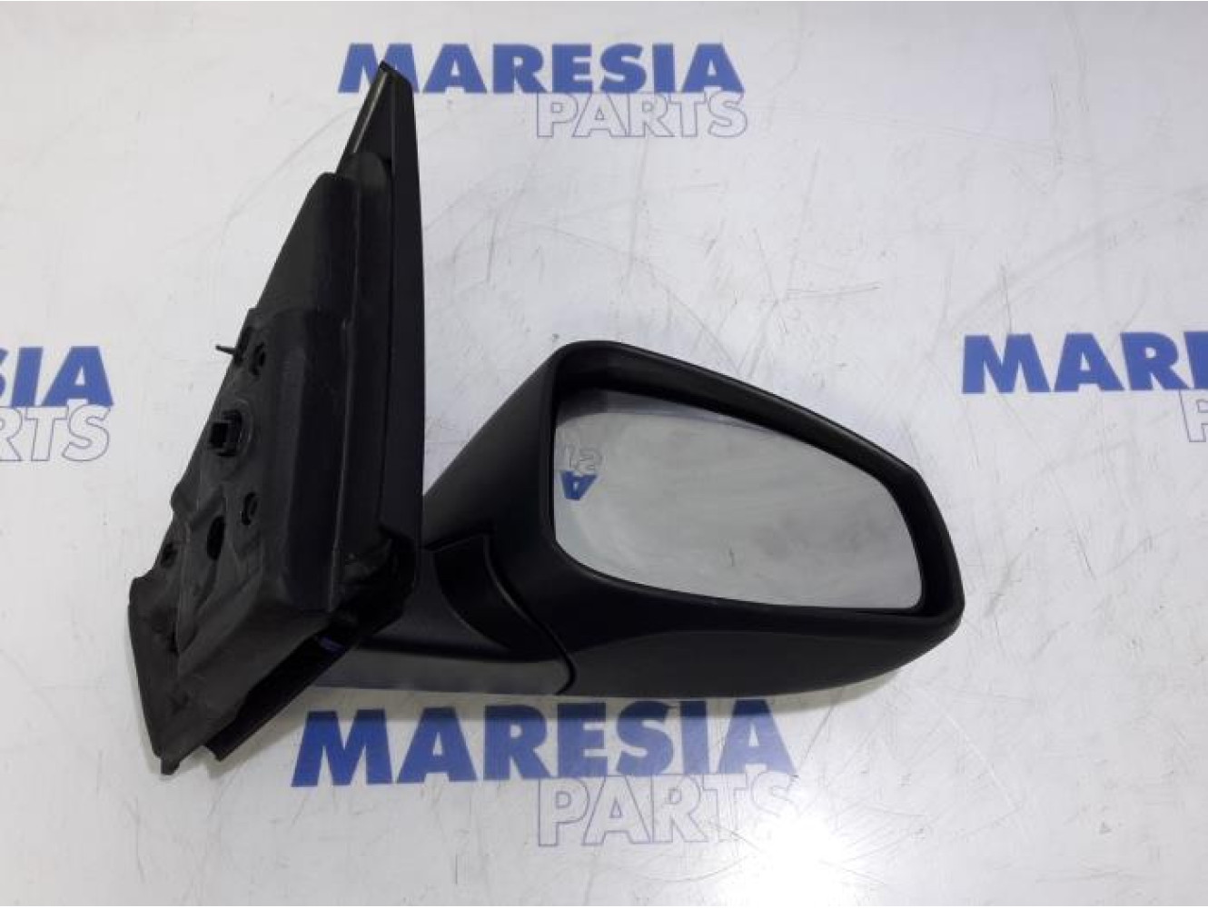 Renault - Megane - Wing mirror, right
