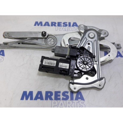 Renault - Megane - Window mechanism 4-door, front left