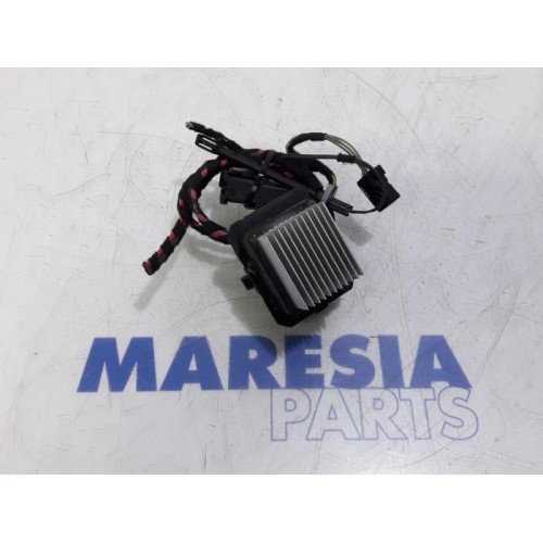 Renault - Megane - Heater resistor