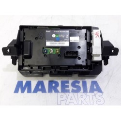 Renault - Megane - Navigatie Display