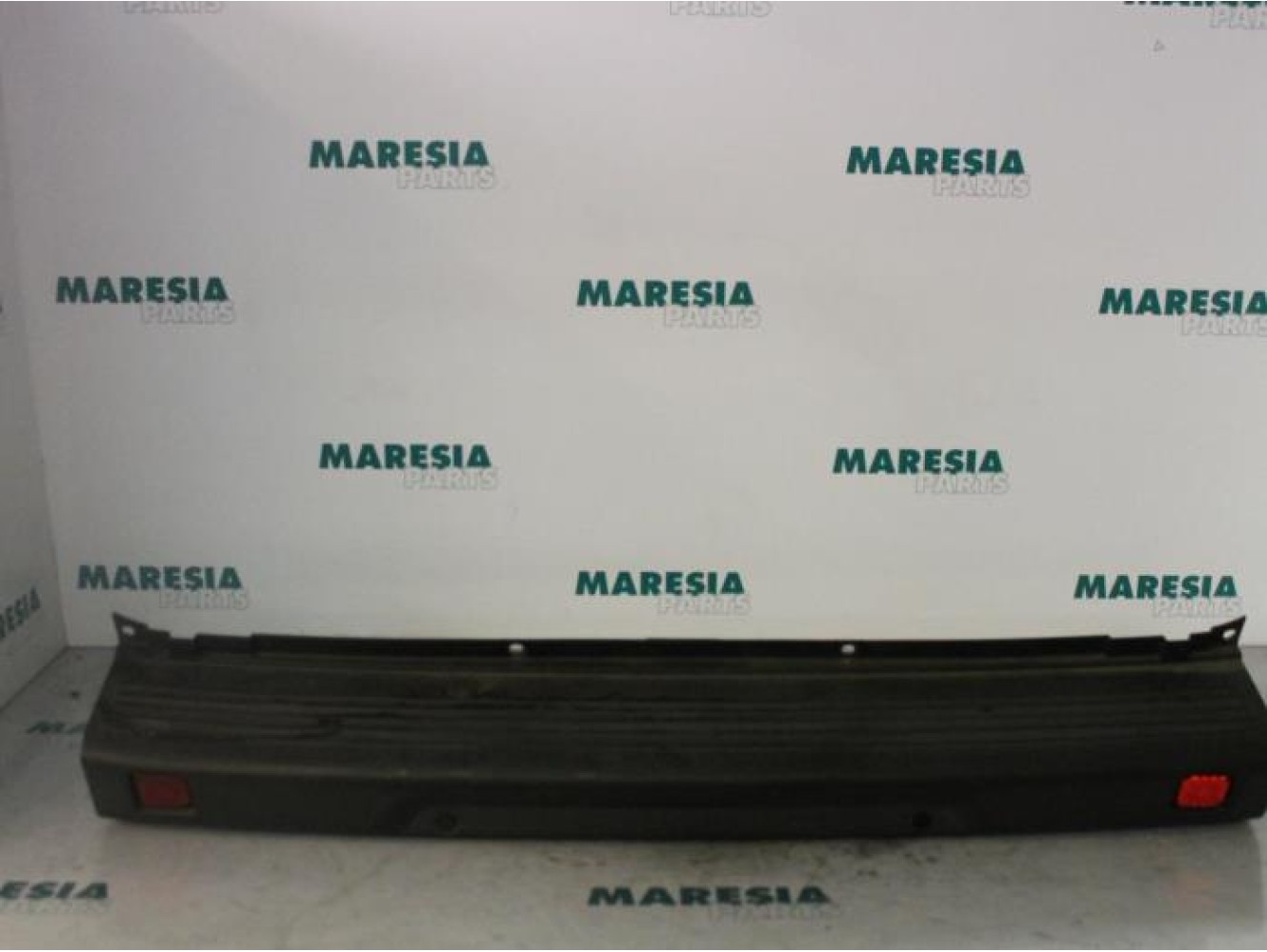 Fiat - Doblo - Rear bumper component, central