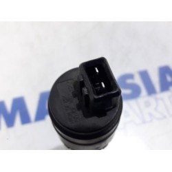 Fiat - Ducato - Scheibensprüherpumpe vorne