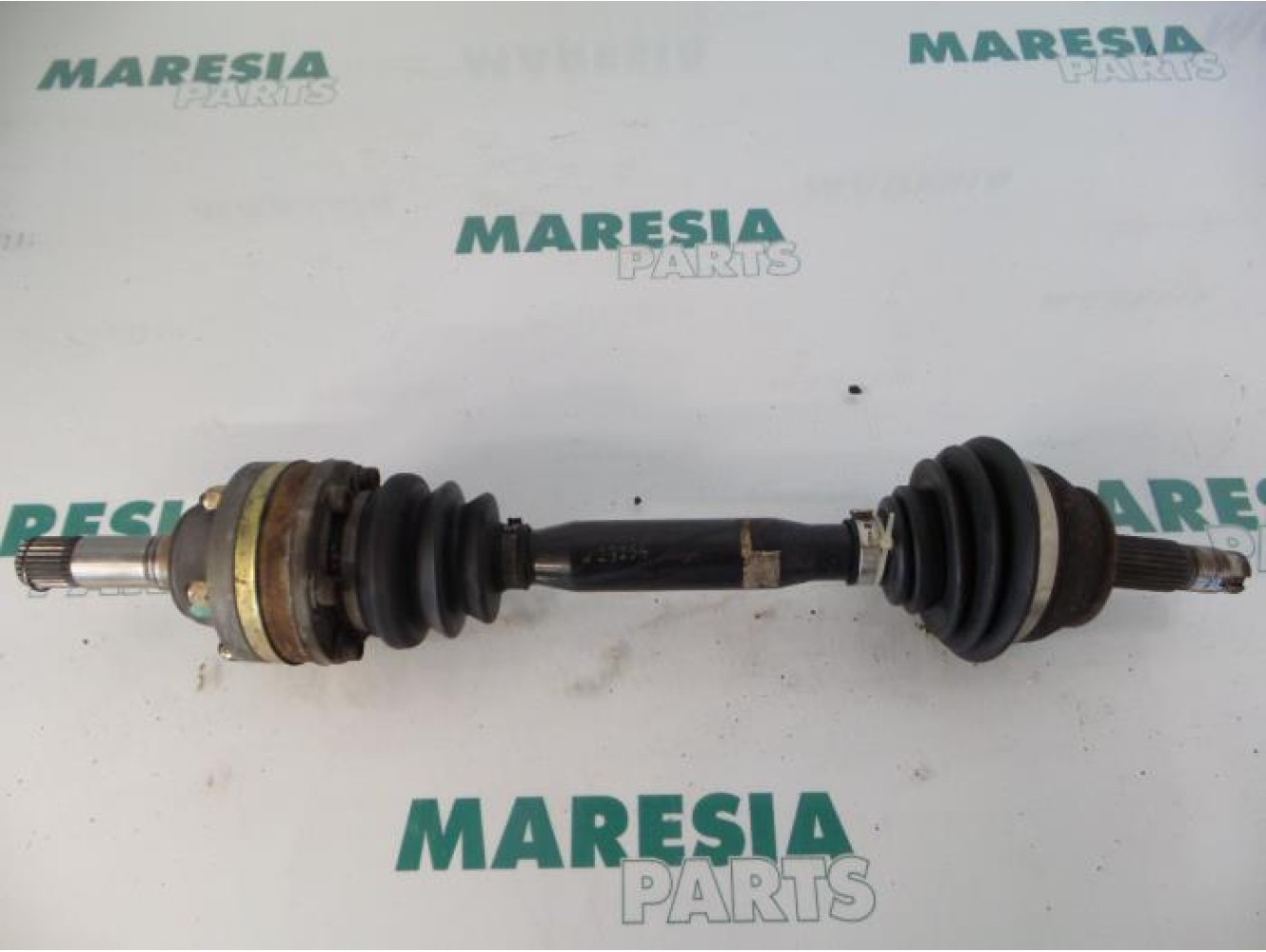 Lancia - Lybra - Aandrijfas links-voor