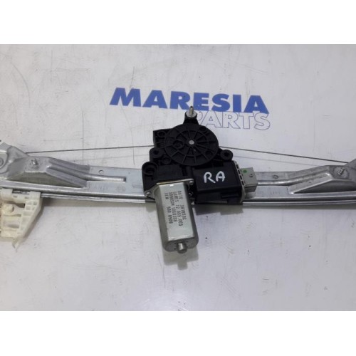 Fiat - Bravo - Rear door window mechanism 4-door, right