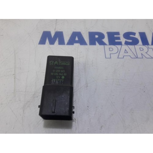Citroen - C5 - Glow plug relay