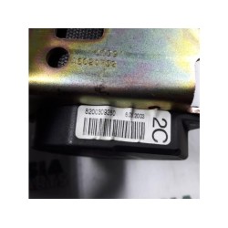 Renault - Megane Scenic - Veiligheidsgordel midden-achter