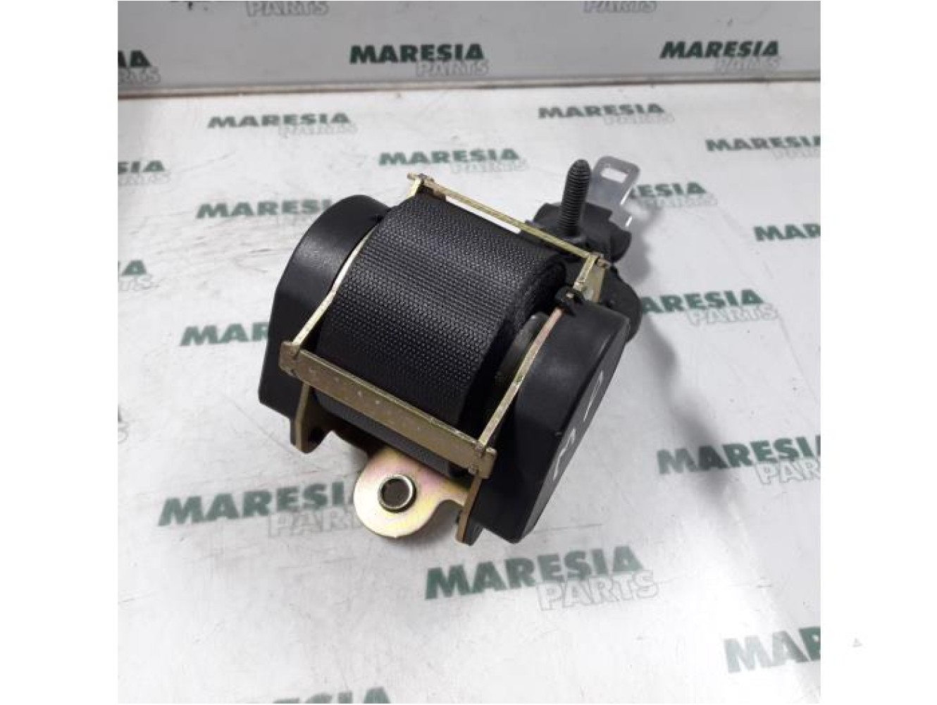 Renault - Megane Scenic - Rear seatbelt, centre