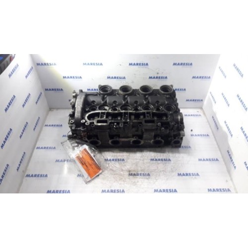 Peugeot - 307 - Cylinder head
