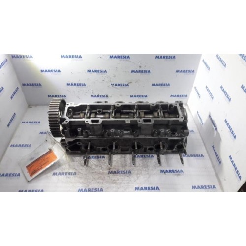 Peugeot - 307 - Cylinder head