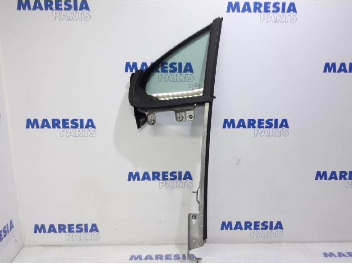 Peugeot - 207 - Dreieckfenster links vorne